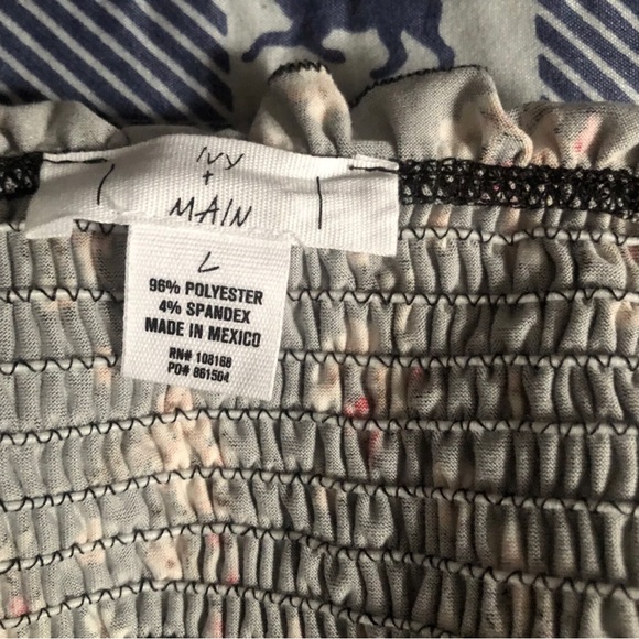 Tilly's Ivy + Main women large lettuce black w floral print cropped top - Picture 4 of 6